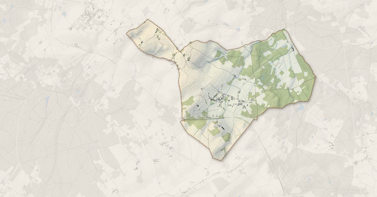 Portrait cartographique de Berthegon : relief, eau, forêts, bâti et voies, calculés à partir des données de l'IGN
