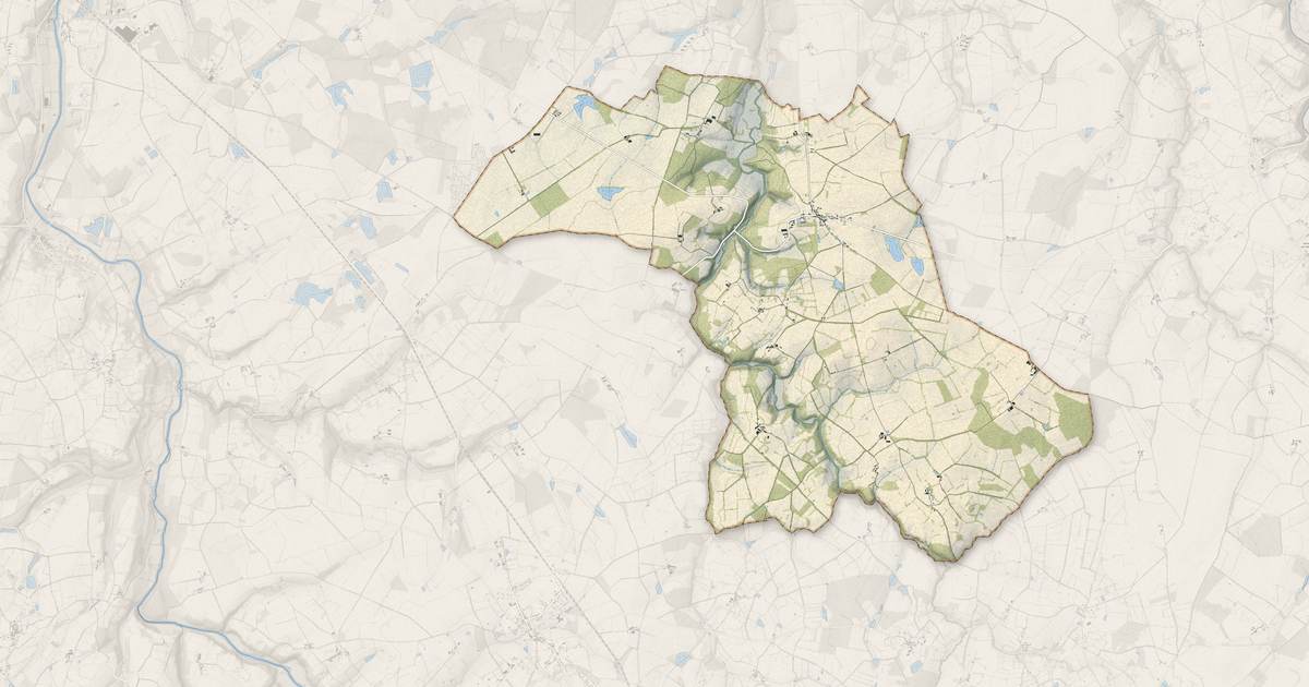 Portrait cartographique de Bourg-Archambault : relief, eau, forêts, bâti et voies, calculés à partir des données de l'IGN