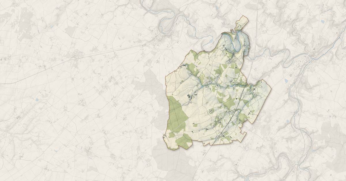 Portrait cartographique de Celle-Lévescault : relief, eau, forêts, bâti et voies, calculés à partir des données de l'IGN