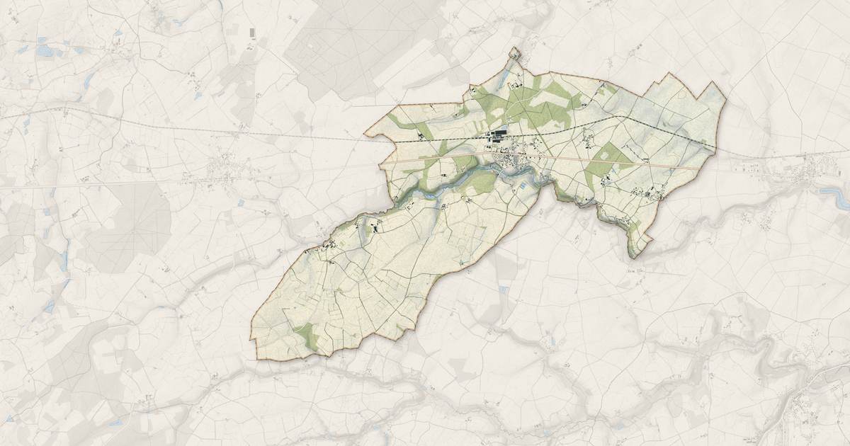Portrait cartographique de Chalandray : relief, eau, forêts, bâti et voies, calculés à partir des données de l'IGN