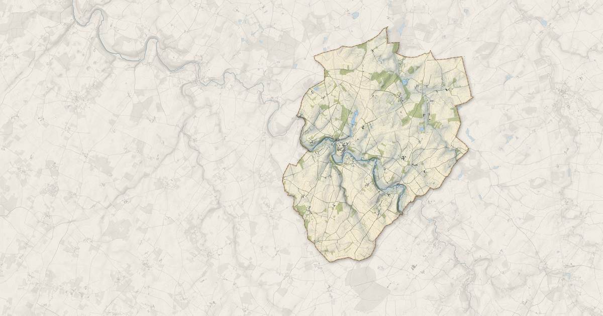 Portrait cartographique de Château-Garnier : relief, eau, forêts, bâti et voies, calculés à partir des données de l'IGN