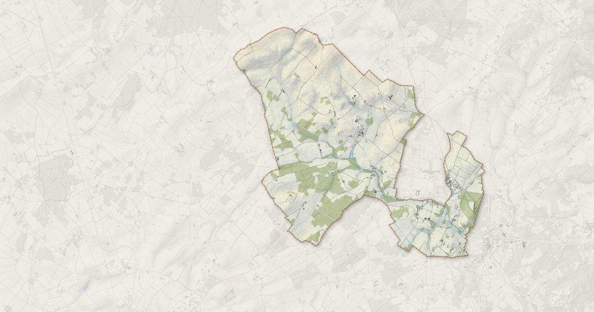 Portrait cartographique de Doussay : relief, eau, forêts, bâti et voies, calculés à partir des données de l'IGN