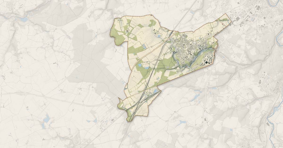 Portrait cartographique de Fontaine-le-Comte : relief, eau, forêts, bâti et voies, calculés à partir des données de l'IGN