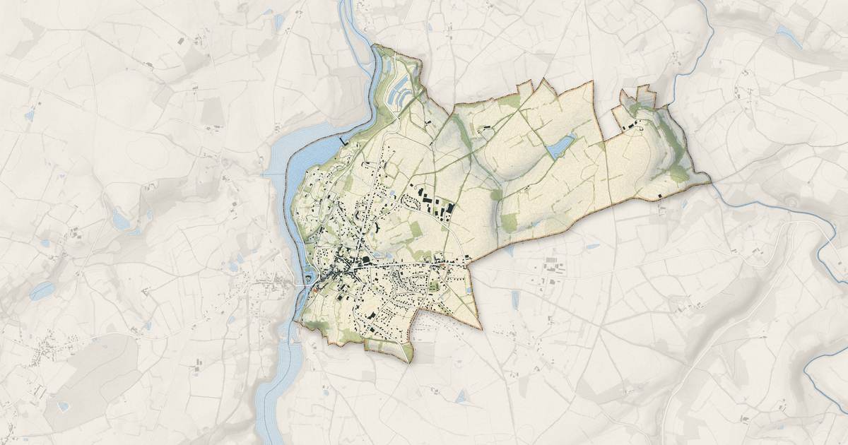 Portrait cartographique de L'Isle-Jourdain : relief, eau, forêts, bâti et voies, calculés à partir des données de l'IGN