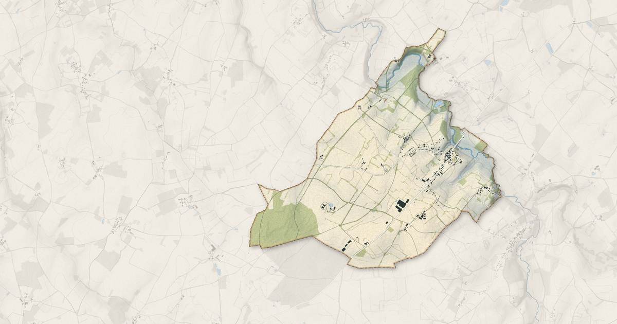 Portrait cartographique de Joussé : relief, eau, forêts, bâti et voies, calculés à partir des données de l'IGN