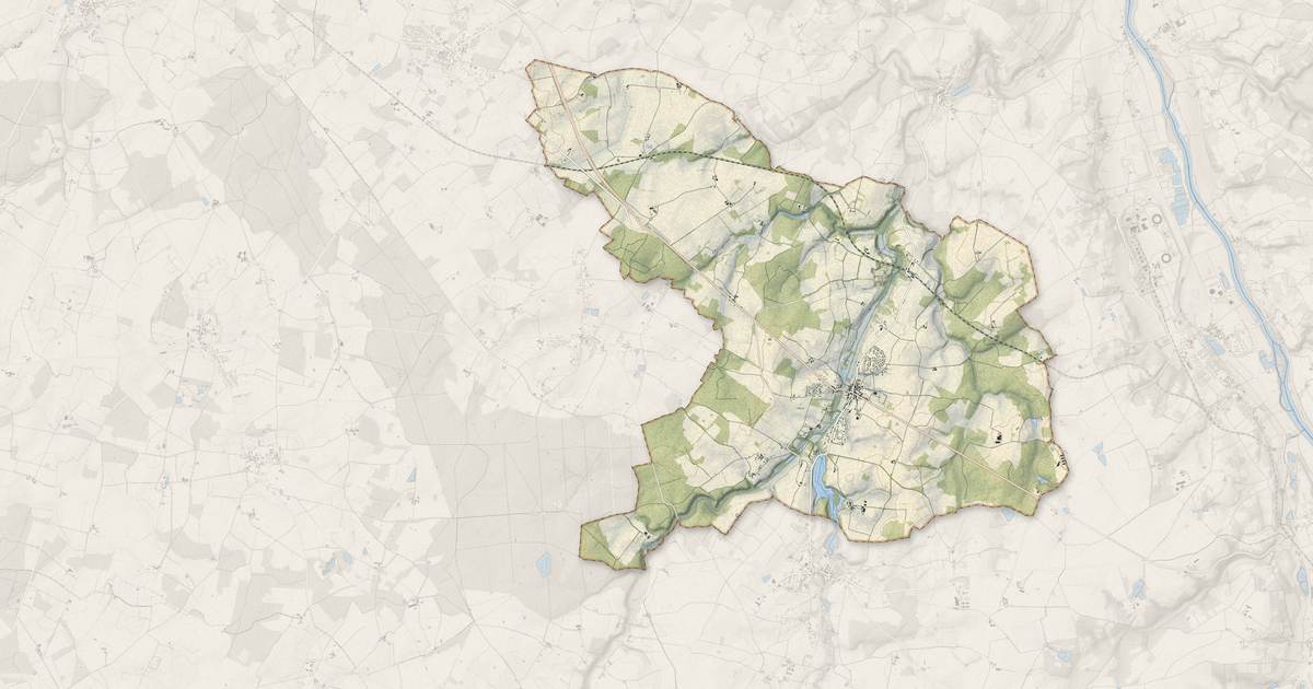 Portrait cartographique de Lhommaizé : relief, eau, forêts, bâti et voies, calculés à partir des données de l'IGN