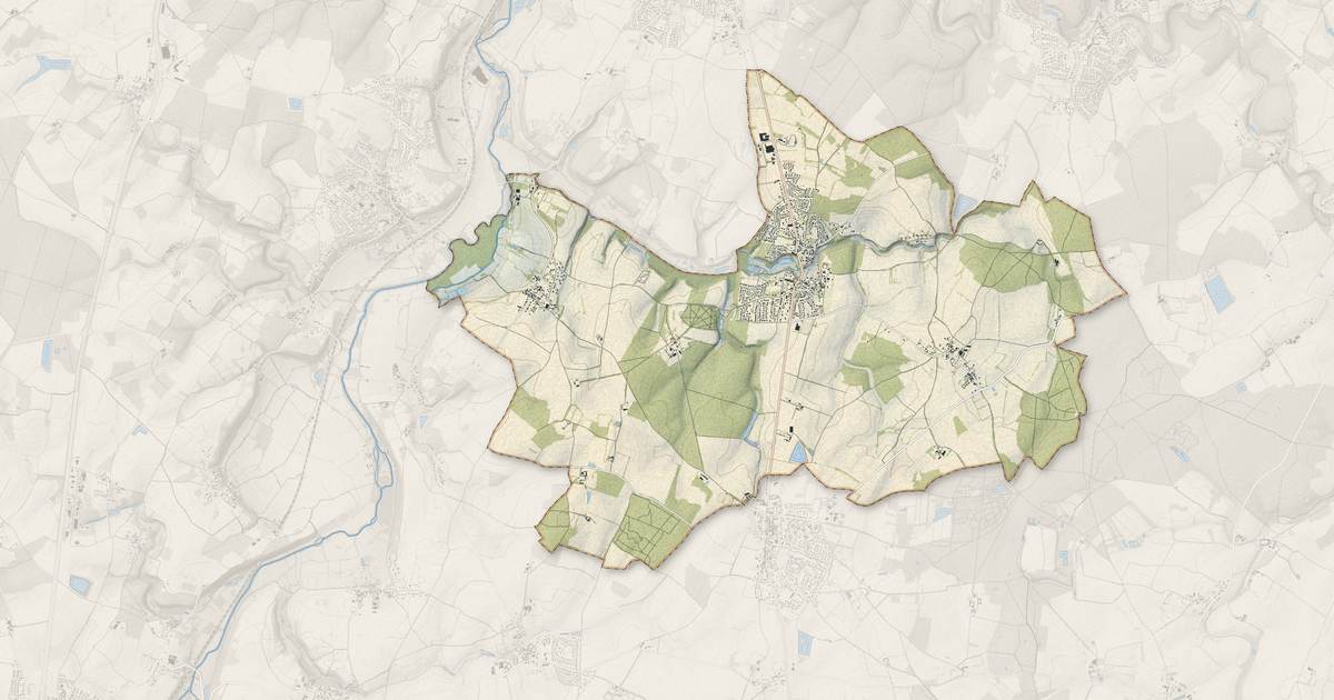 Portrait cartographique de Roches-Prémarie-Andillé : relief, eau, forêts, bâti et voies, calculés à partir des données de l'IGN