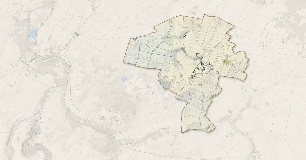 Portrait cartographique de Saint-Clair : relief, eau, forêts, bâti et voies, calculés à partir des données de l'IGN