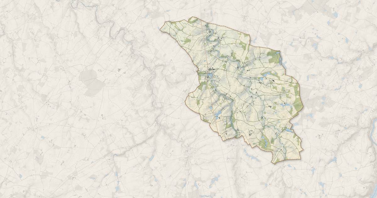 Portrait cartographique de Saint-Martin-l'Ars : relief, eau, forêts, bâti et voies, calculés à partir des données de l'IGN