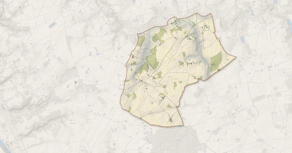 Portrait cartographique de Sainte-Radégonde : relief, eau, forêts, bâti et voies, calculés à partir des données de l'IGN