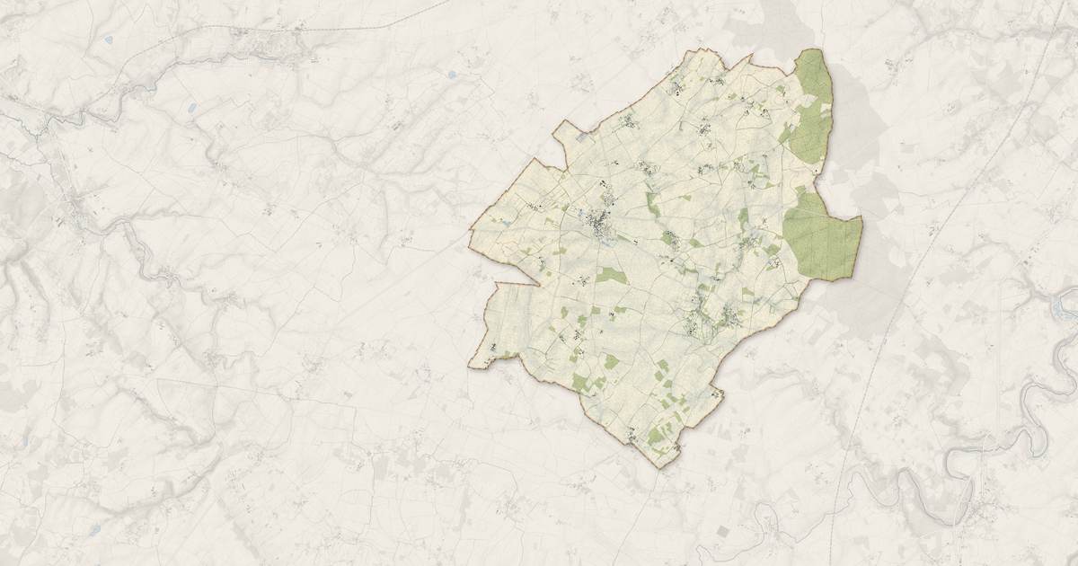 Portrait cartographique de Saint-Sauvant : relief, eau, forêts, bâti et voies, calculés à partir des données de l'IGN