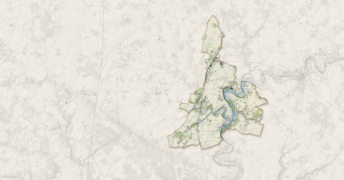 Portrait cartographique de Val-de-Comporté : relief, eau, forêts, bâti et voies, calculés à partir des données de l'IGN