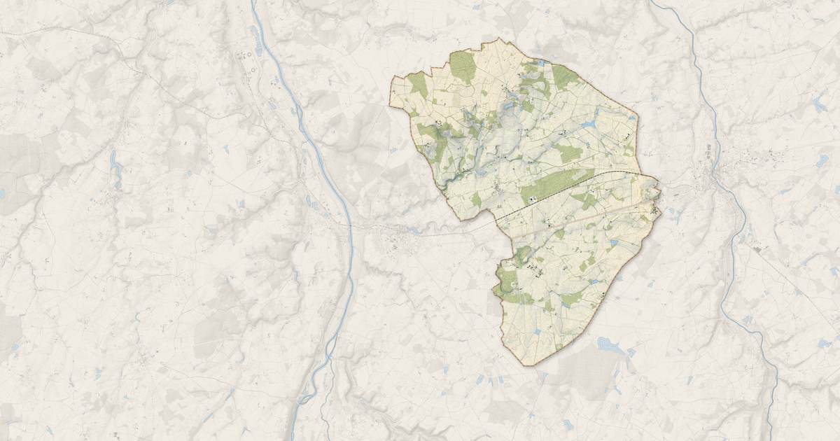 Portrait cartographique de Sillars : relief, eau, forêts, bâti et voies, calculés à partir des données de l'IGN