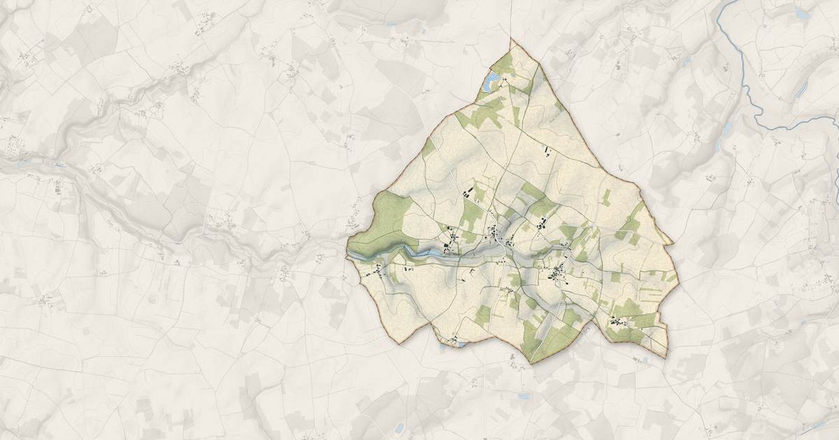Portrait cartographique de Surin : relief, eau, forêts, bâti et voies, calculés à partir des données de l'IGN