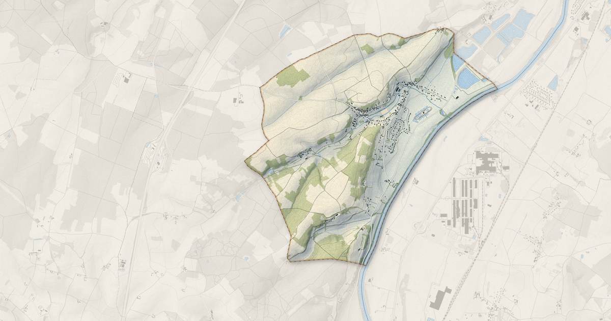 Portrait cartographique de Vaux-sur-Vienne : relief, eau, forêts, bâti et voies, calculés à partir des données de l'IGN