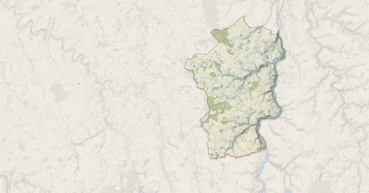 Portrait cartographique de Le Vigeant : relief, eau, forêts, bâti et voies, calculés à partir des données de l'IGN