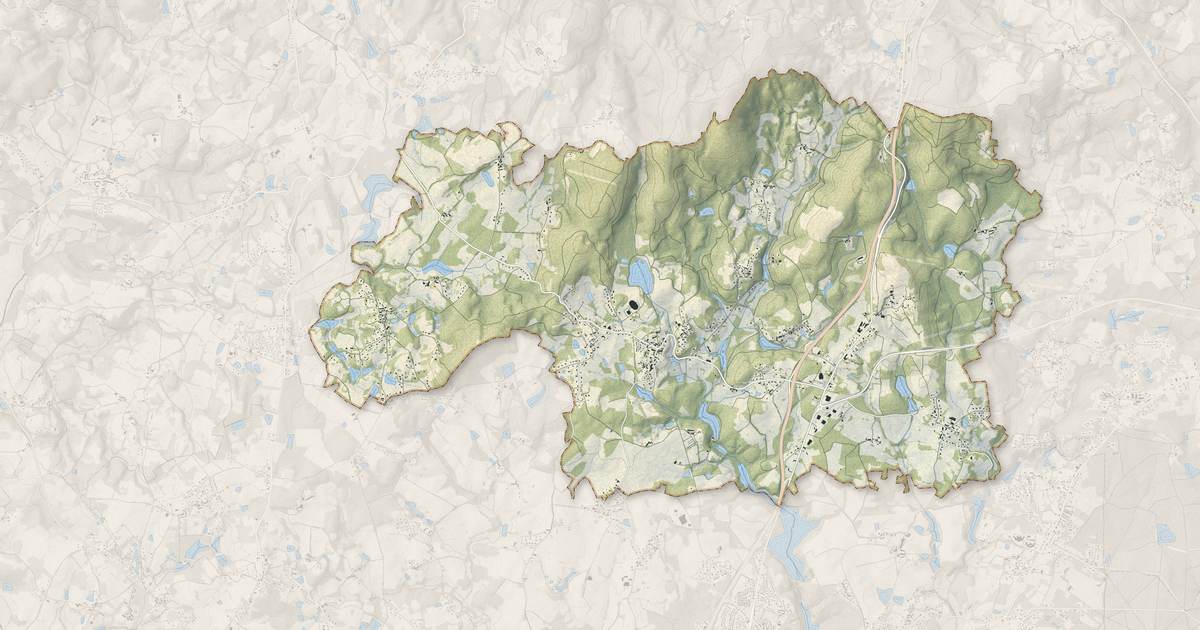 Portrait cartographique de Bonnac-la-Côte : relief, eau, forêts, bâti et voies, calculés à partir des données de l'IGN