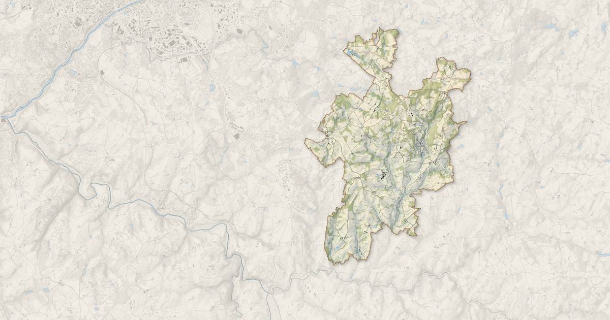 Portrait cartographique de Eyjeaux : relief, eau, forêts, bâti et voies, calculés à partir des données de l'IGN