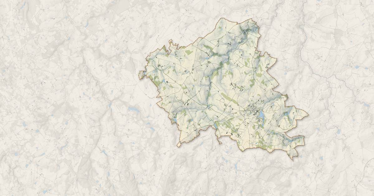 Portrait cartographique de Flavignac : relief, eau, forêts, bâti et voies, calculés à partir des données de l'IGN