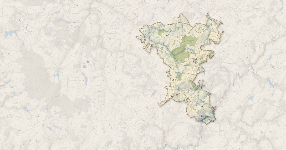 Portrait cartographique de Gajoubert : relief, eau, forêts, bâti et voies, calculés à partir des données de l'IGN