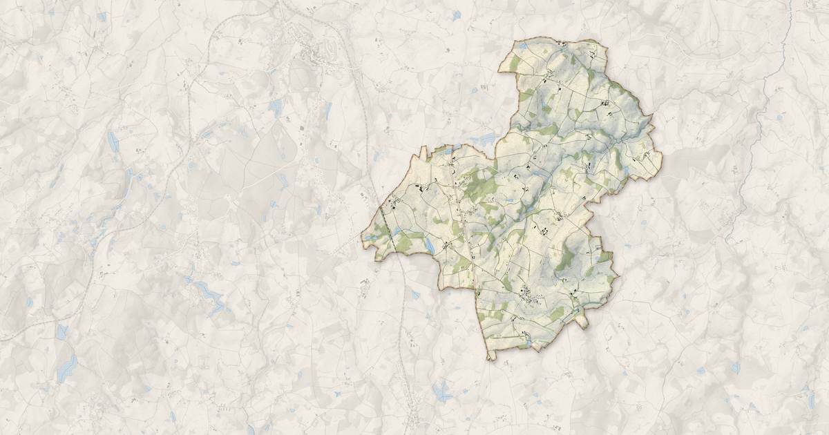 Portrait cartographique de Janailhac : relief, eau, forêts, bâti et voies, calculés à partir des données de l'IGN