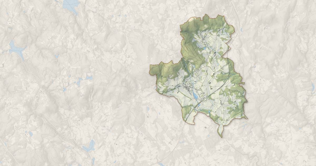 Portrait cartographique de La Jonchère-Saint-Maurice : relief, eau, forêts, bâti et voies, calculés à partir des données de l'IGN