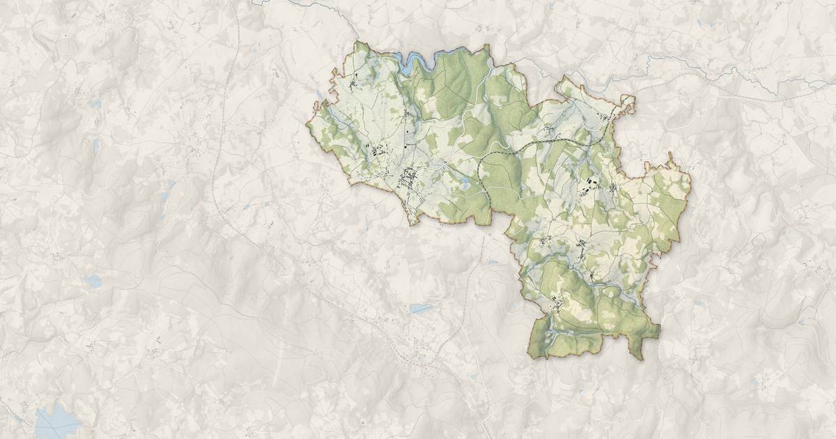 Portrait cartographique de Laurière : relief, eau, forêts, bâti et voies, calculés à partir des données de l'IGN