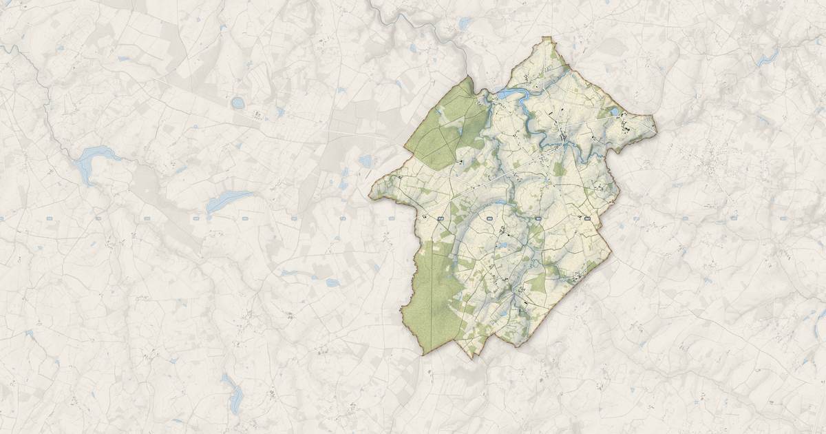 Portrait cartographique de Mailhac-sur-Benaize : relief, eau, forêts, bâti et voies, calculés à partir des données de l'IGN