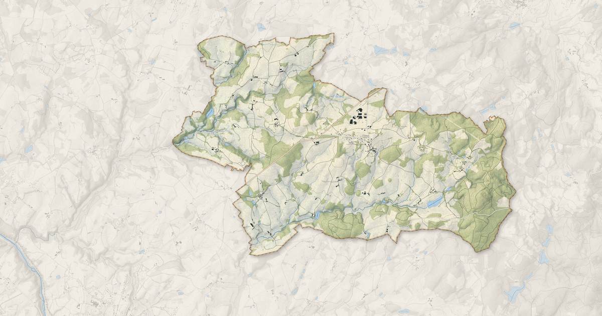 Portrait cartographique de Moissannes : relief, eau, forêts, bâti et voies, calculés à partir des données de l'IGN
