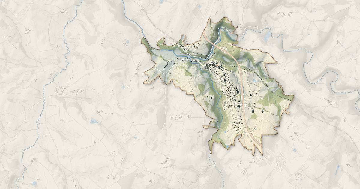 Portrait cartographique de Pierre-Buffière : relief, eau, forêts, bâti et voies, calculés à partir des données de l'IGN