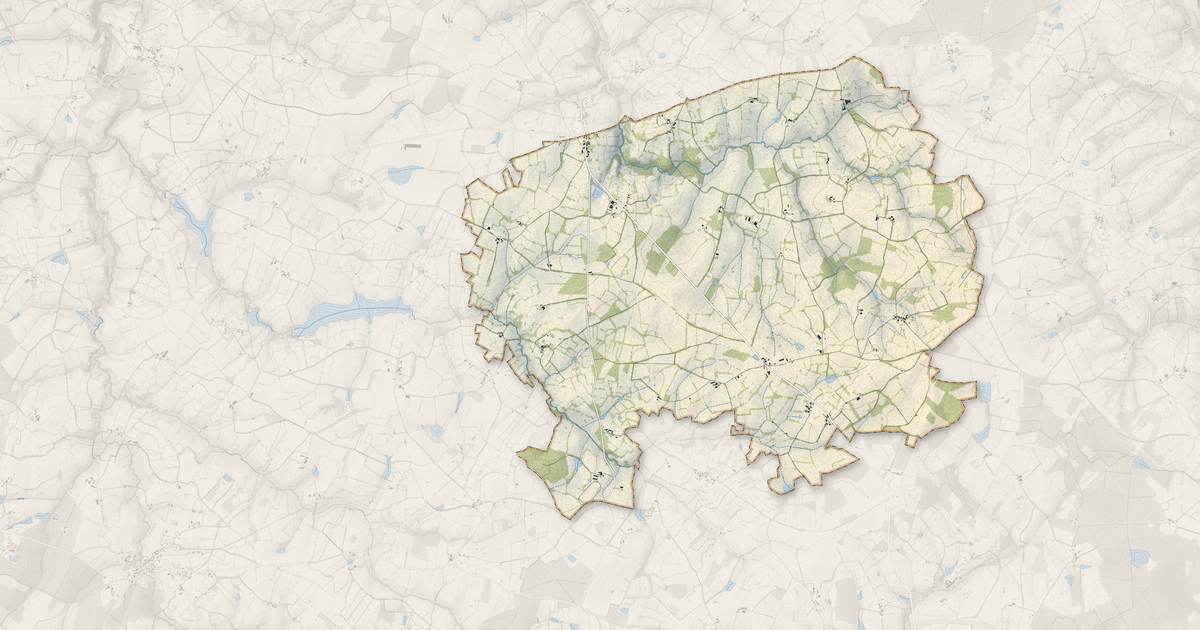 Portrait cartographique de Saint-Martial-sur-Isop : relief, eau, forêts, bâti et voies, calculés à partir des données de l'IGN
