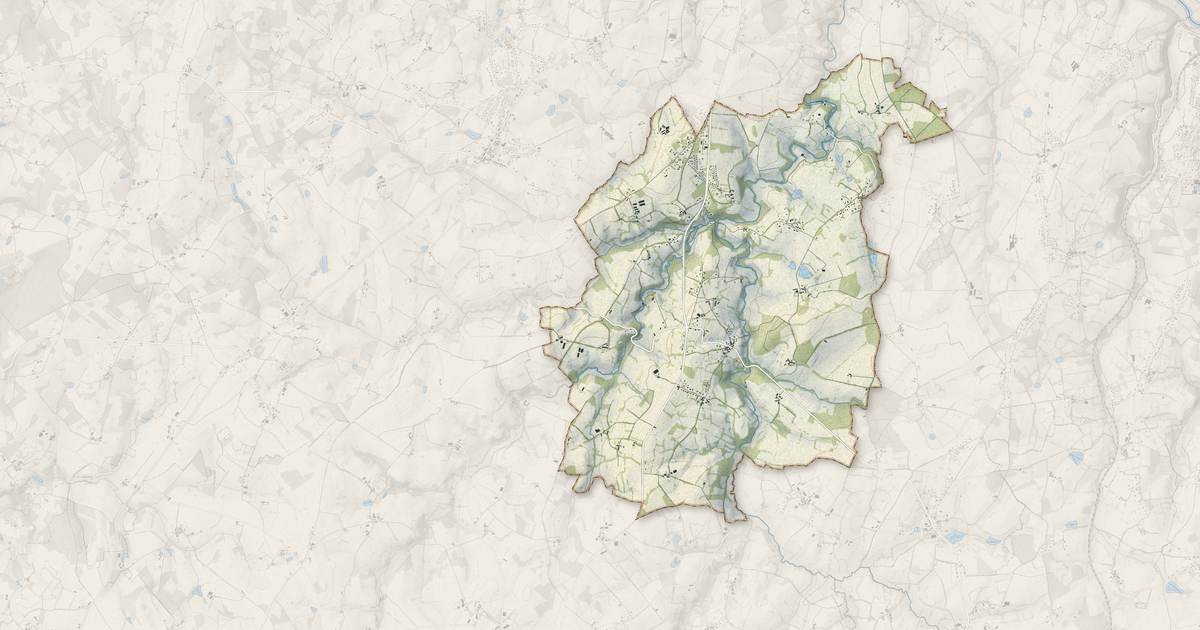 Portrait cartographique de Saint-Martin-le-Vieux : relief, eau, forêts, bâti et voies, calculés à partir des données de l'IGN