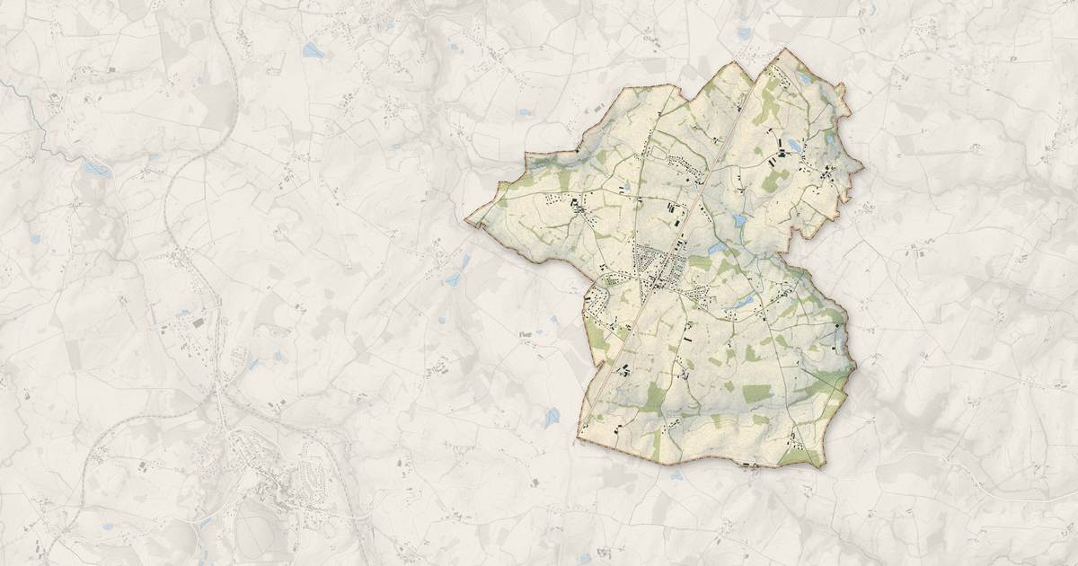 Portrait cartographique de Saint-Maurice-les-Brousses : relief, eau, forêts, bâti et voies, calculés à partir des données de l'IGN