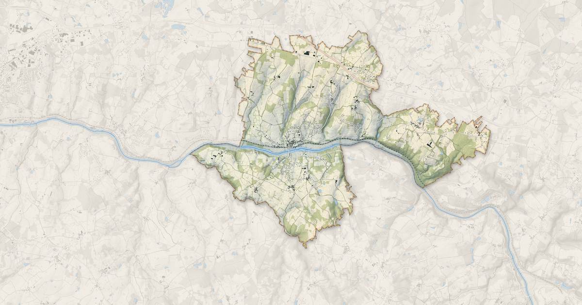 Portrait cartographique de Saint-Victurnien : relief, eau, forêts, bâti et voies, calculés à partir des données de l'IGN