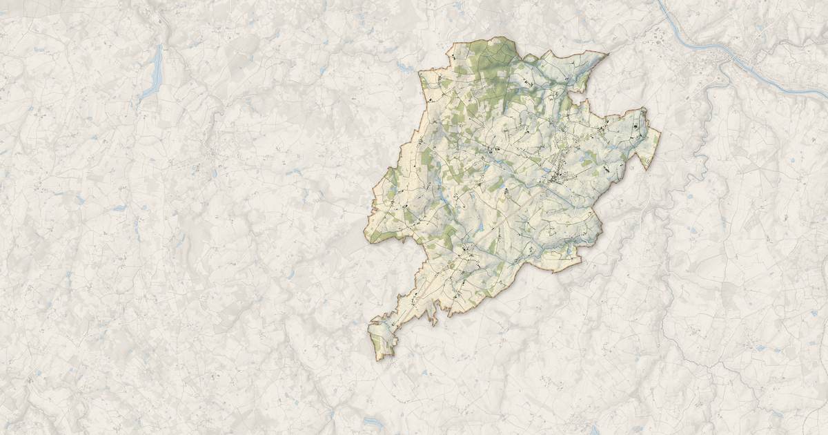 Portrait cartographique de Séreilhac : relief, eau, forêts, bâti et voies, calculés à partir des données de l'IGN