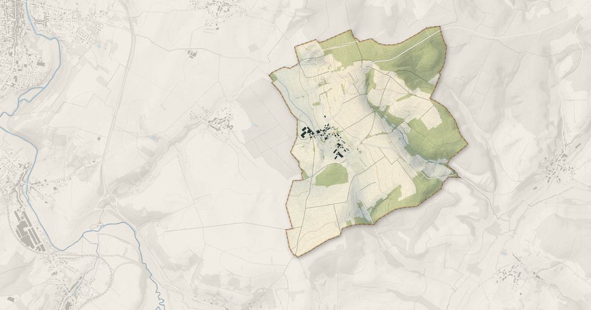 Portrait cartographique de Ahéville : relief, eau, forêts, bâti et voies, calculés à partir des données de l'IGN