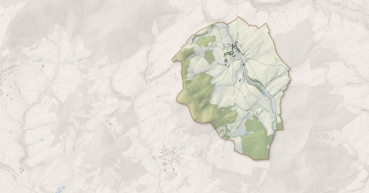Portrait cartographique de Ainvelle : relief, eau, forêts, bâti et voies, calculés à partir des données de l'IGN