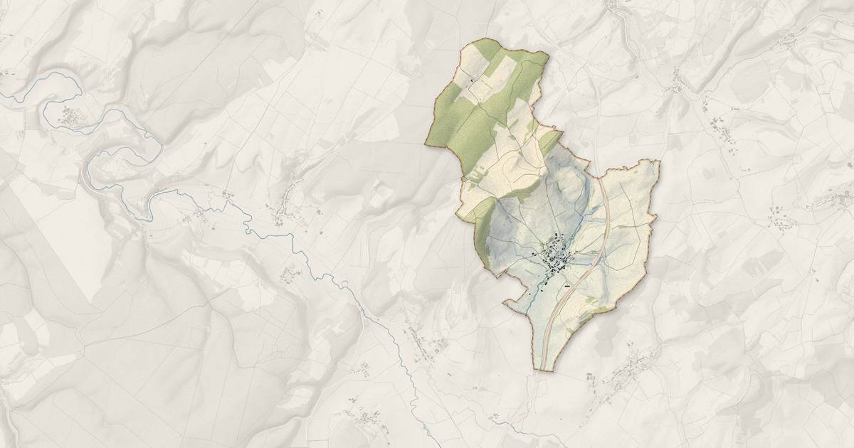 Portrait cartographique de Aouze : relief, eau, forêts, bâti et voies, calculés à partir des données de l'IGN