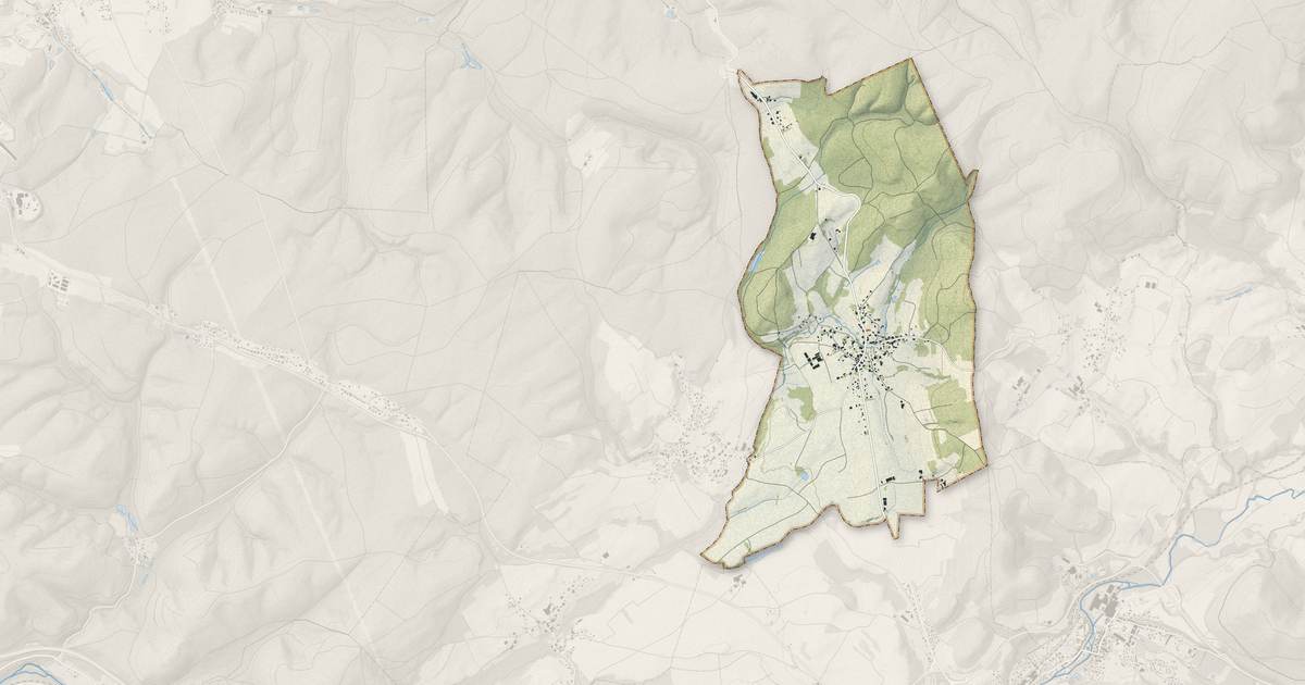 Portrait cartographique de Charmois-devant-Bruyères : relief, eau, forêts, bâti et voies, calculés à partir des données de l'IGN