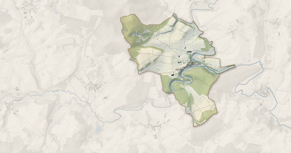 Portrait cartographique de Châtillon-sur-Saône : relief, eau, forêts, bâti et voies, calculés à partir des données de l'IGN