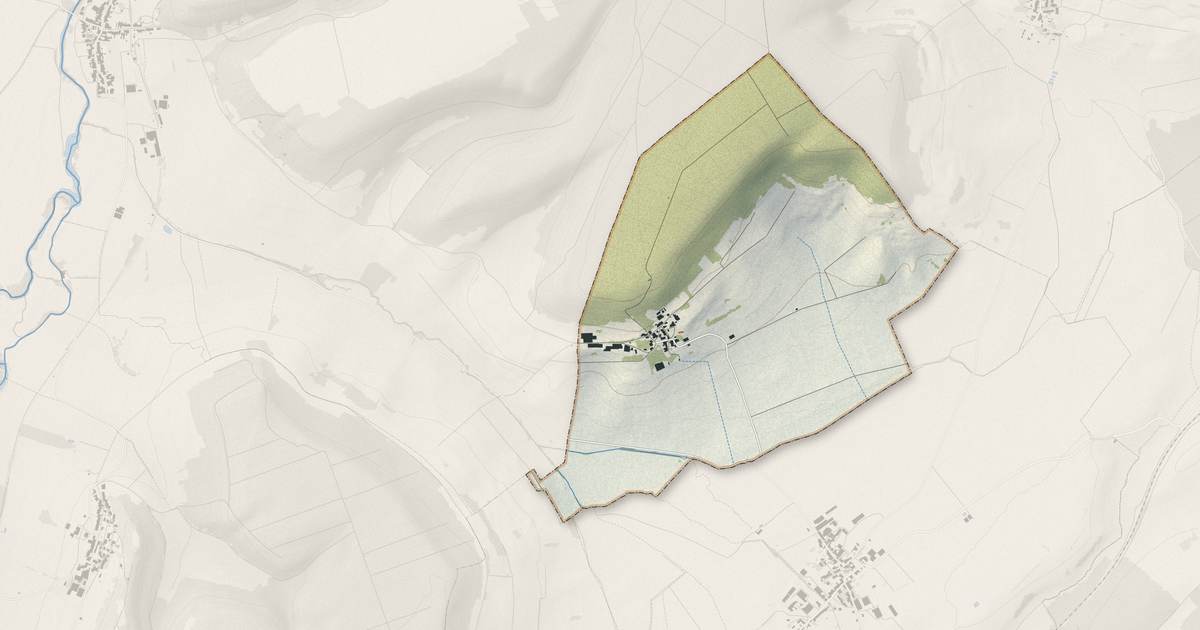 Portrait cartographique de Clérey-la-Côte : relief, eau, forêts, bâti et voies, calculés à partir des données de l'IGN