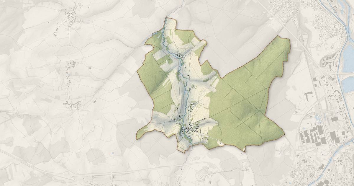 Portrait cartographique de Domèvre-sur-Avière : relief, eau, forêts, bâti et voies, calculés à partir des données de l'IGN