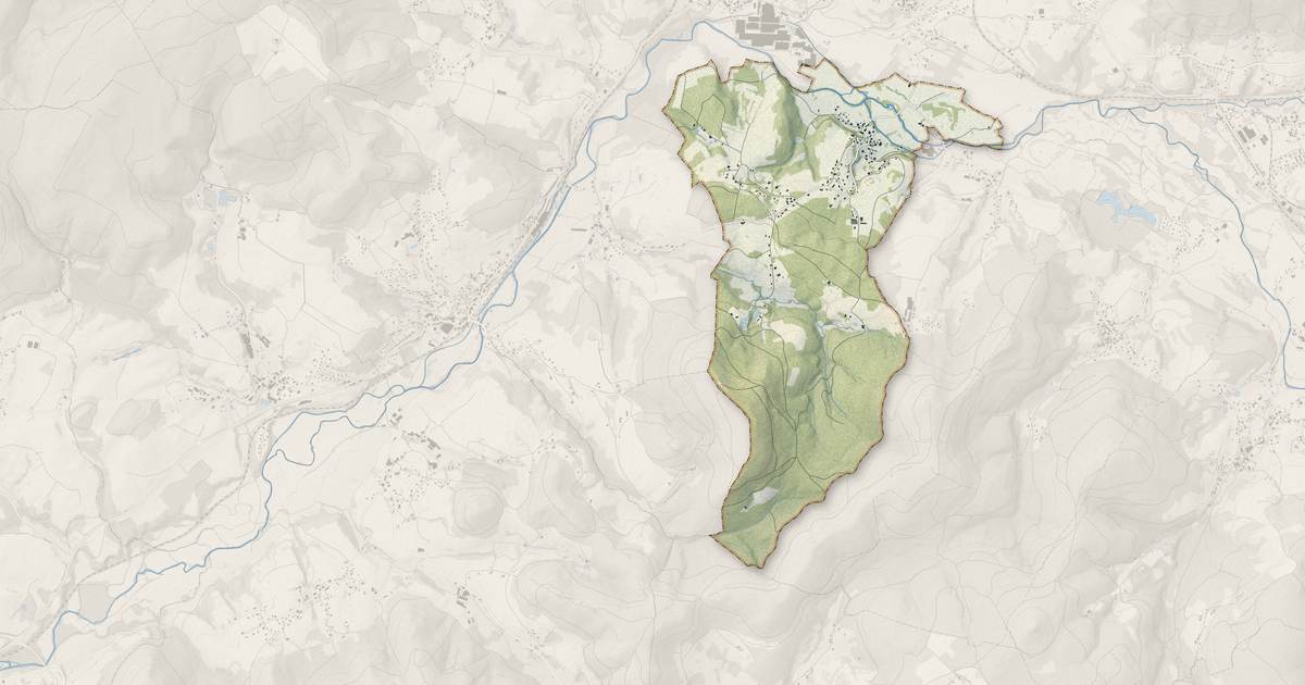 Portrait cartographique de Fiménil : relief, eau, forêts, bâti et voies, calculés à partir des données de l'IGN