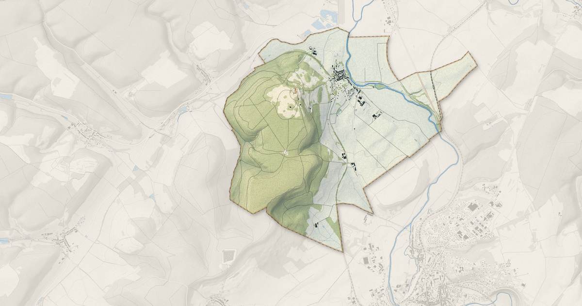 Portrait cartographique de Frebécourt : relief, eau, forêts, bâti et voies, calculés à partir des données de l'IGN
