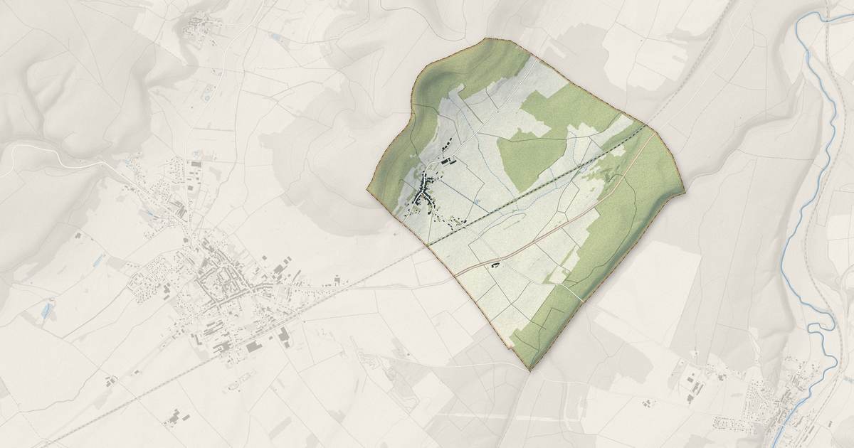 Portrait cartographique de Fréville : relief, eau, forêts, bâti et voies, calculés à partir des données de l'IGN