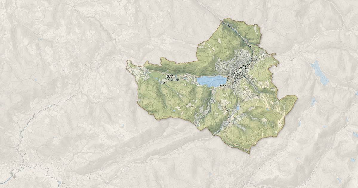 Portrait cartographique de Gérardmer : relief, eau, forêts, bâti et voies, calculés à partir des données de l'IGN