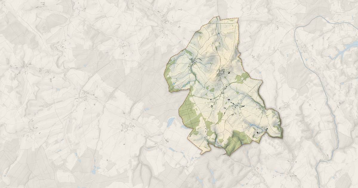 Portrait cartographique de Harol : relief, eau, forêts, bâti et voies, calculés à partir des données de l'IGN
