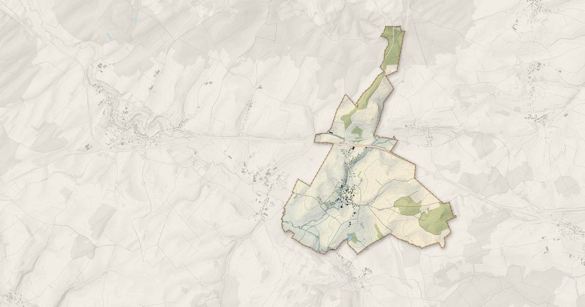 Portrait cartographique de Hennecourt : relief, eau, forêts, bâti et voies, calculés à partir des données de l'IGN
