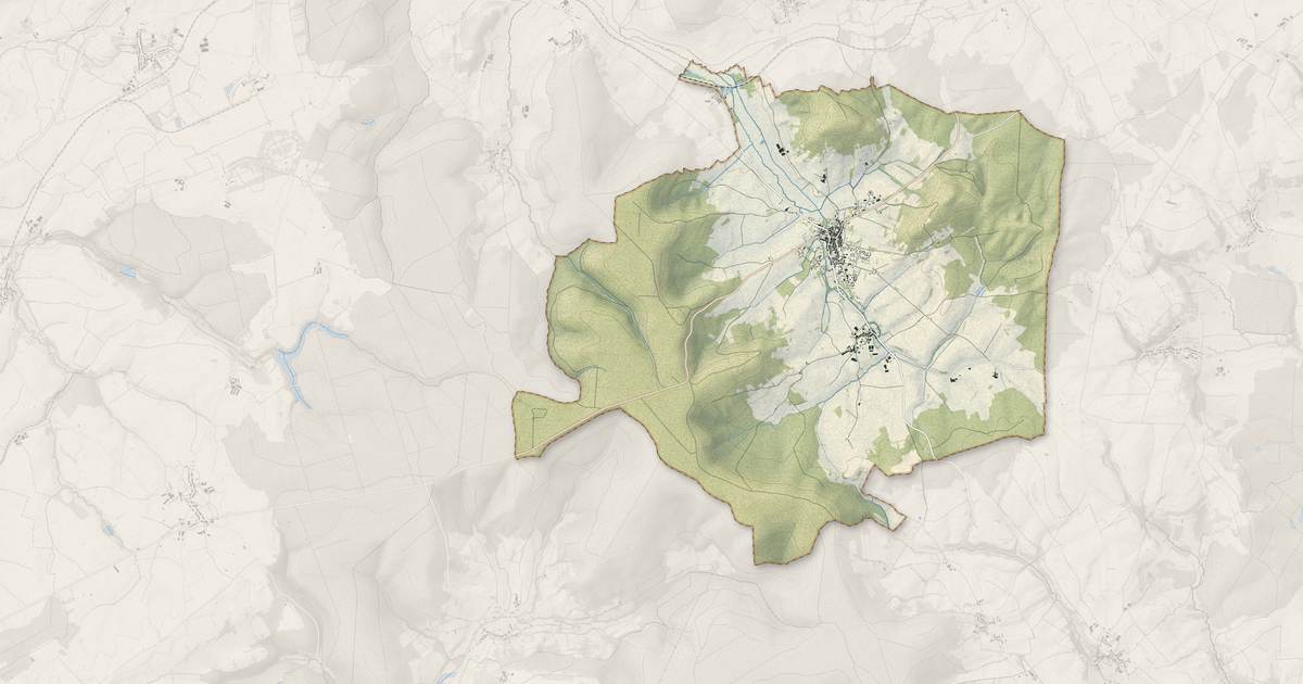 Portrait cartographique de Lamarche : relief, eau, forêts, bâti et voies, calculés à partir des données de l'IGN