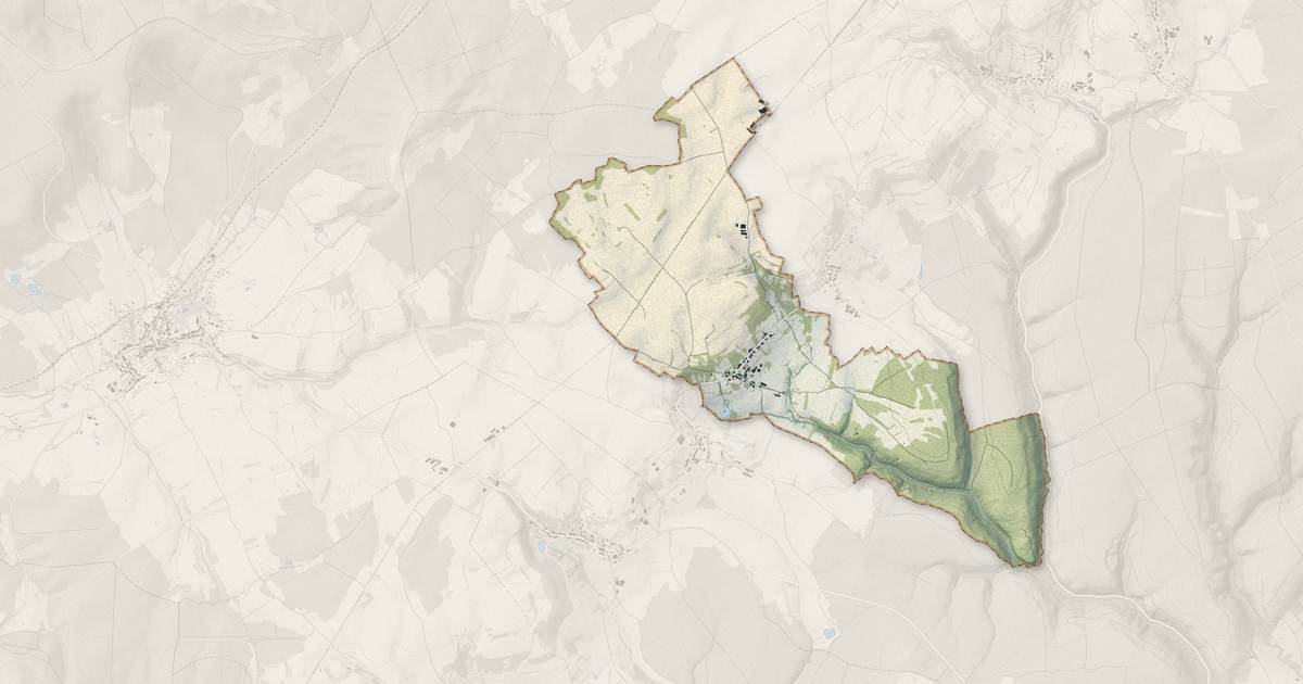 Portrait cartographique de Marey : relief, eau, forêts, bâti et voies, calculés à partir des données de l'IGN